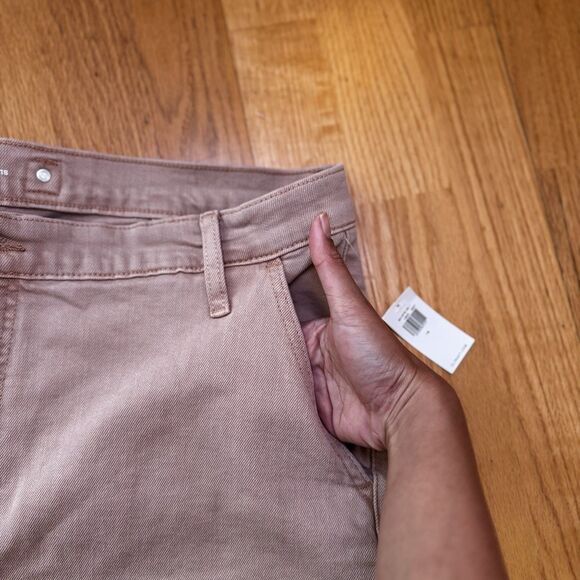 Old Navy Women’s Extra HR Sky-Hi Straight Secret Smooth Pockets Pink Sz 18 NWT - Picture 11 of 16